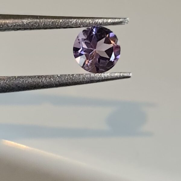 5mm round-cut, Brazilian Amethyst Facet