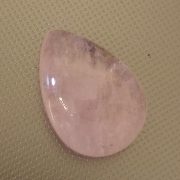 Morganite cabochon 035