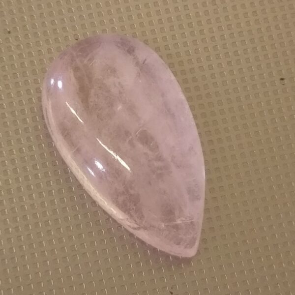 Morganite cabochon 045