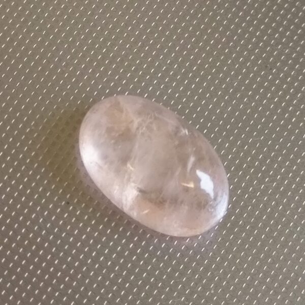 Morganite cabochon 088