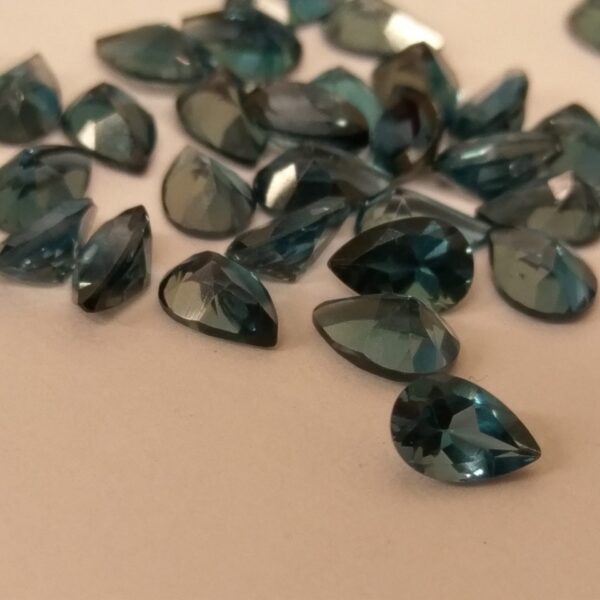 6x4mm pear-cut, London blue faceted topaz