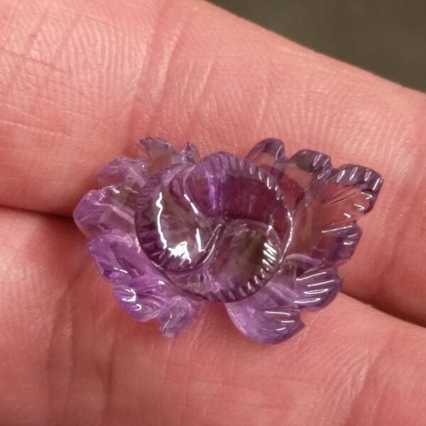 amethyst carving 013