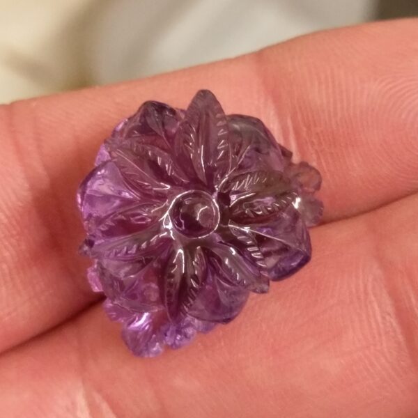 amethyst carving 015