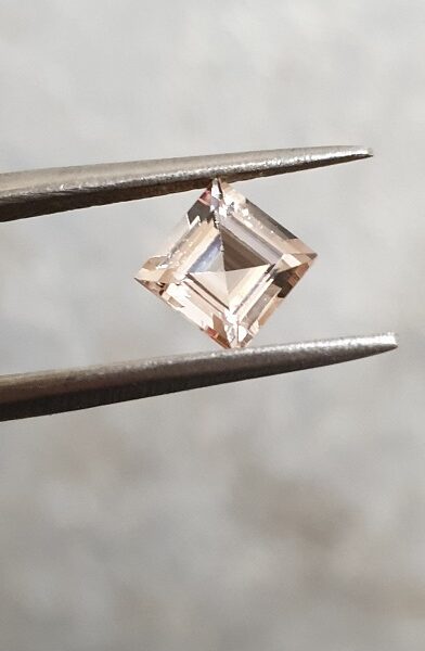 6.2x6.1x4.2mm Morganite facet #07 reserved