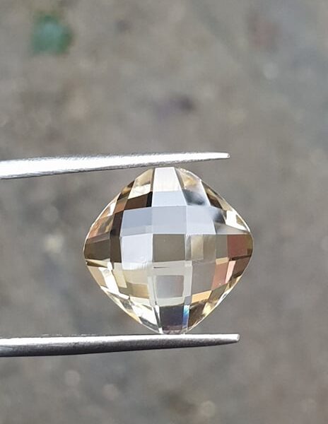 14mm x 14mm x 6.7mm custom double rose-cut citrine facet
