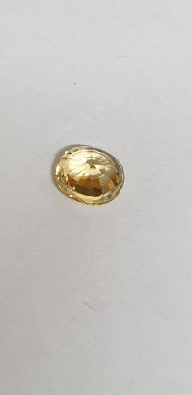 7.7x6.9x4.2mm Sri-Lankan zircon facet - Image 2