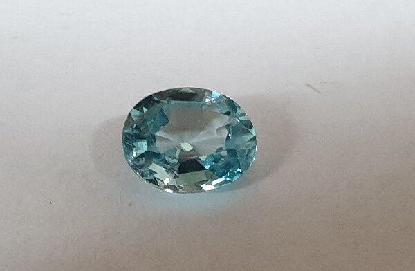 8.6x6.7x3.5mm Sri-Lankan zircon facet