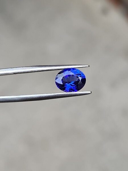 9.15x7.29x4.64mm Oval Cut Tanzanite Faceted Loose Stone for Custom Rings