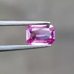 Your precious gems 8.2x5.7x2.8mm heated Madagascan PINK sapphire facet