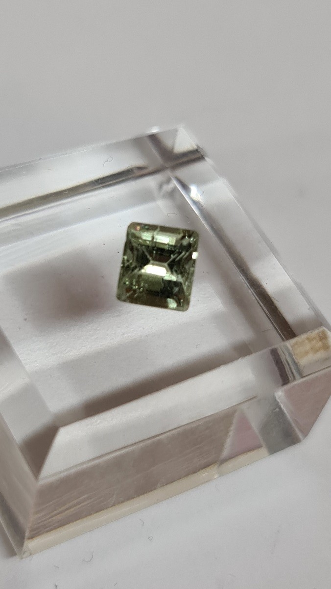 6.8x6.1mm Brazilian tourmaline facet
