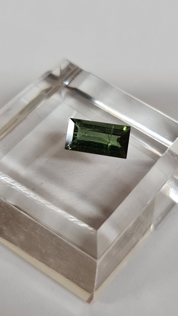 9.9x5.2mm Brazilian tourmaline facet