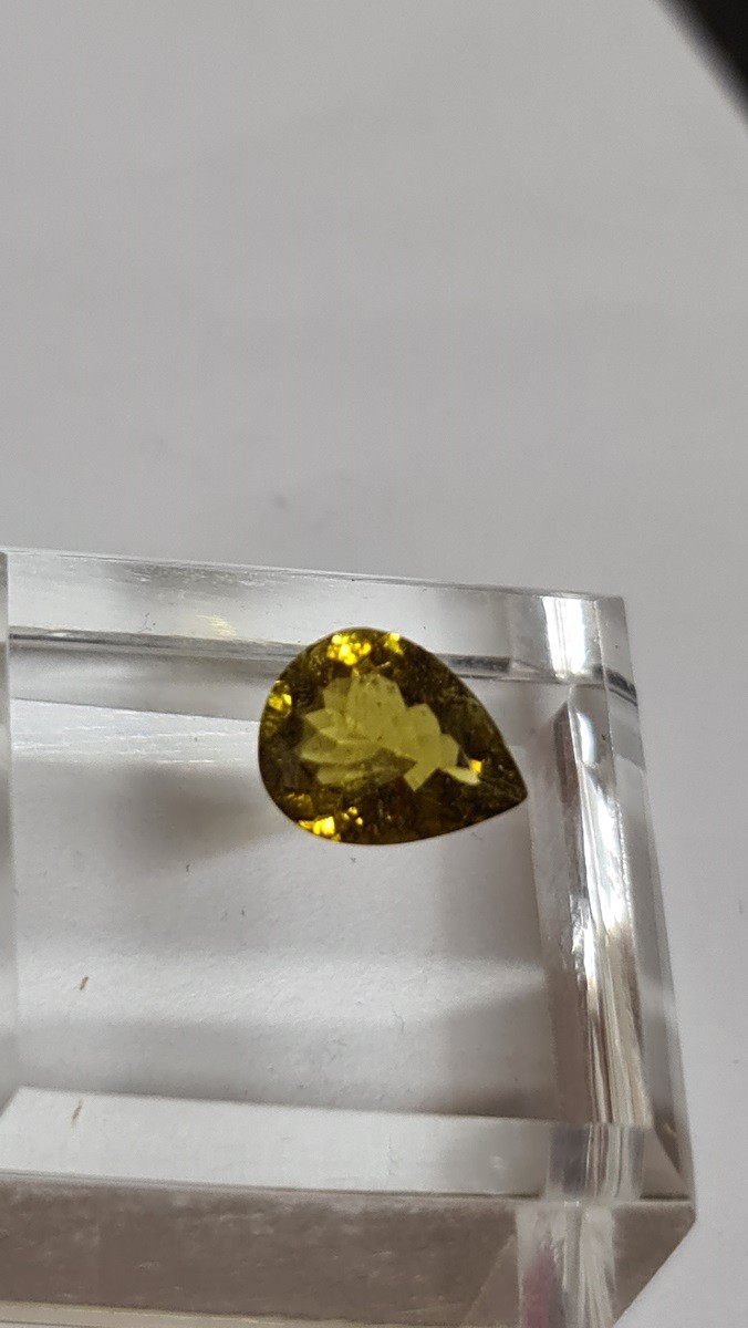 11.1x8.8mm Brazilian tourmaline facet