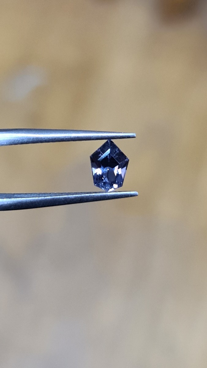 6.6x4.9mm fancy-cut spinel facet
