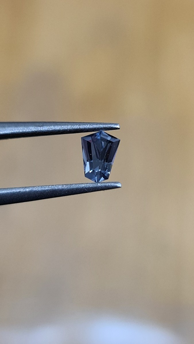 5.6x4.1mm fancy-cut spinel facet