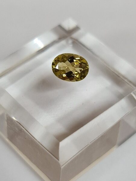 8.1x6.1mm Brazilian tourmaline facet