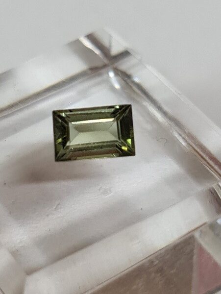 8.2x5.3mm Brazilian tourmaline facet