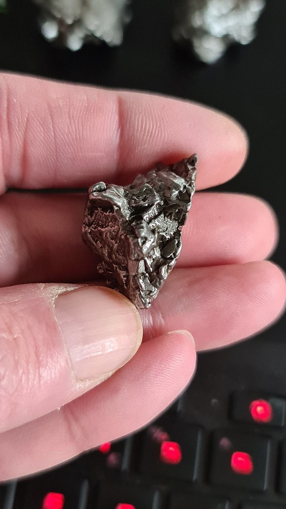 32x25x17mm medium Campo del Cielo meteorite, Argentinia - Image 3
