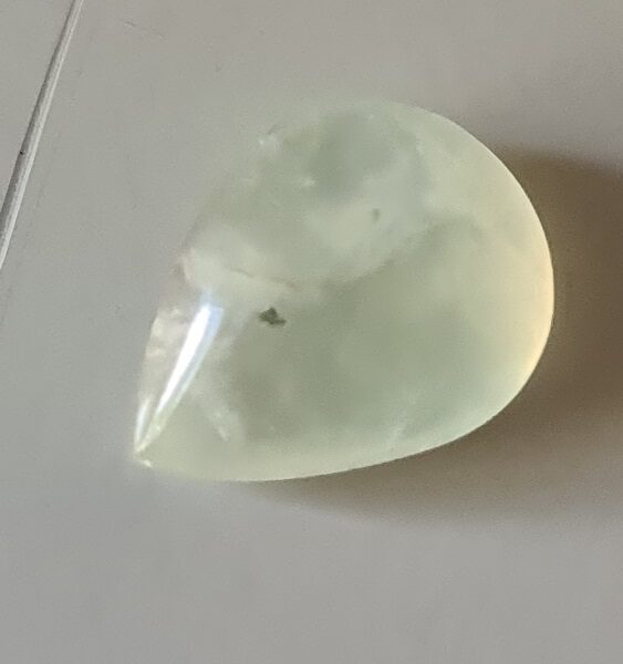 20x15mm Prehnite cabochon