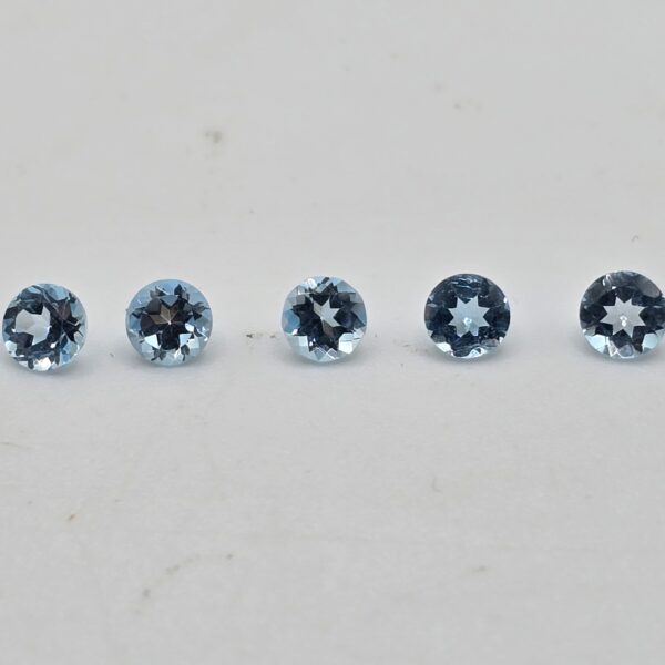 1ct parcel of 3mm swiss blue topaz facets