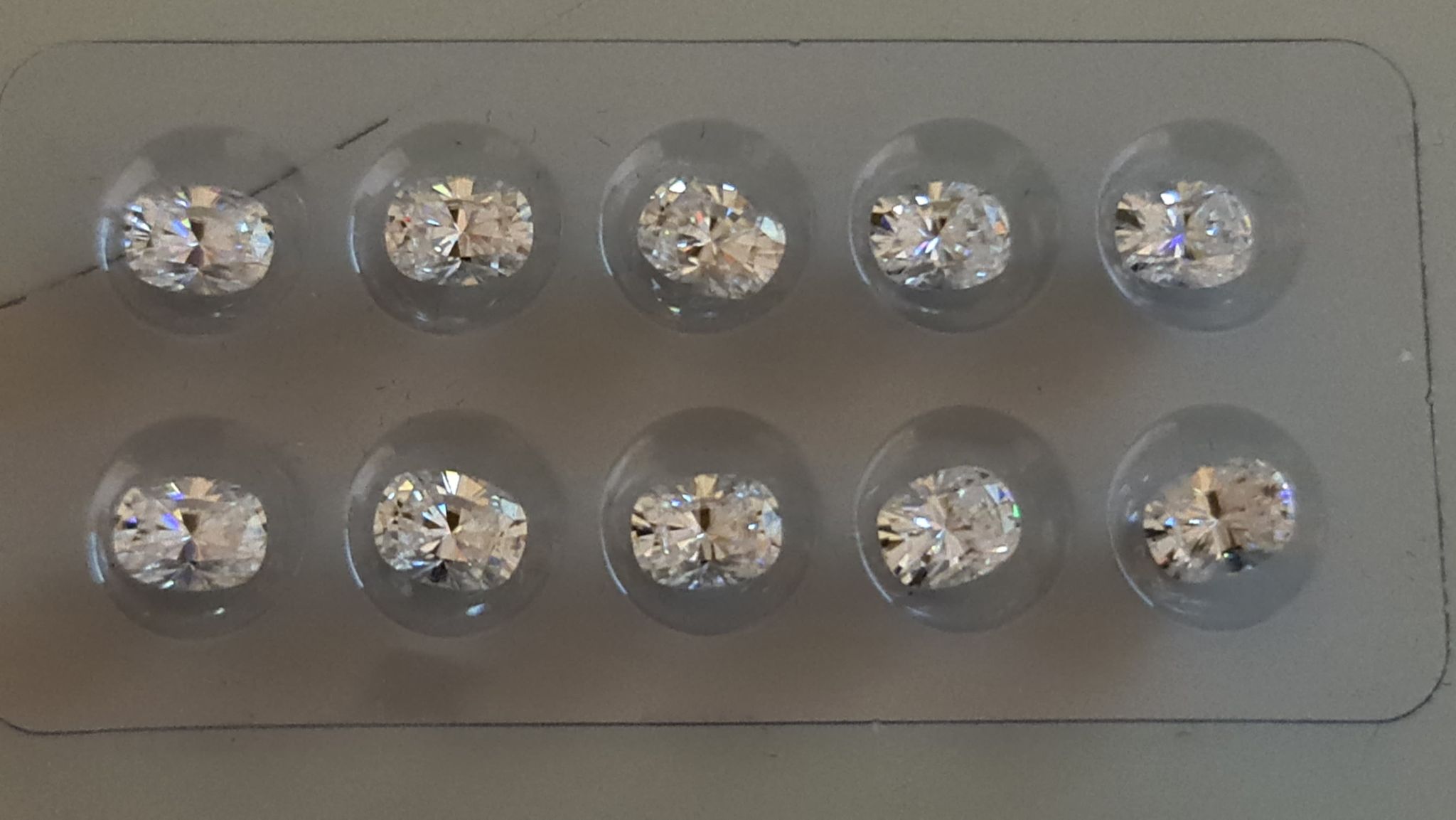 8x6mm cushion bright white moissanite facet