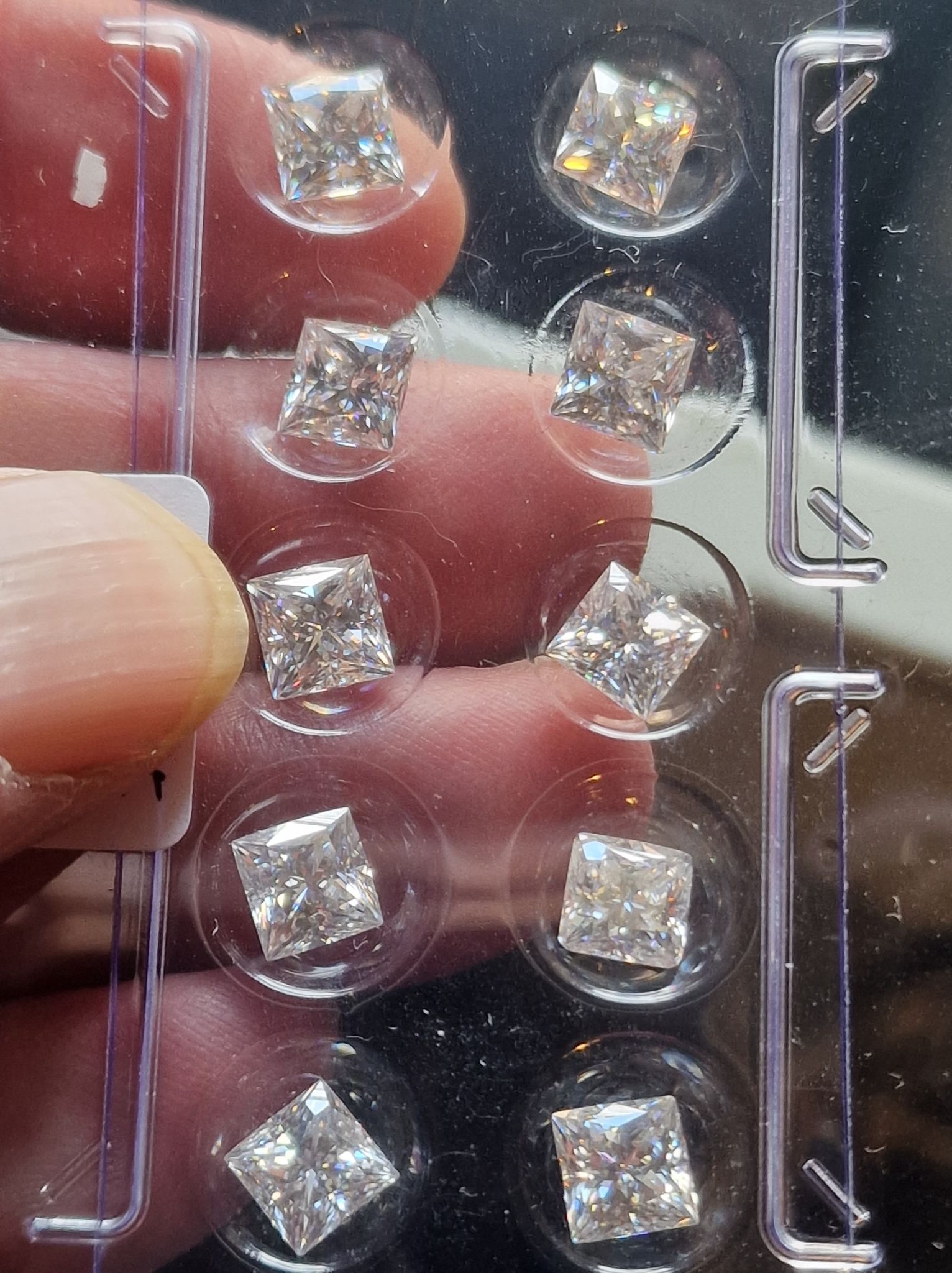 6.5mm princess-cut bright white moissanite facet - Image 2