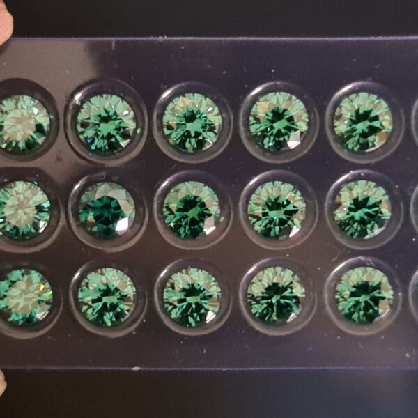 6.5mm VIBRANT GREEN moissanite facet