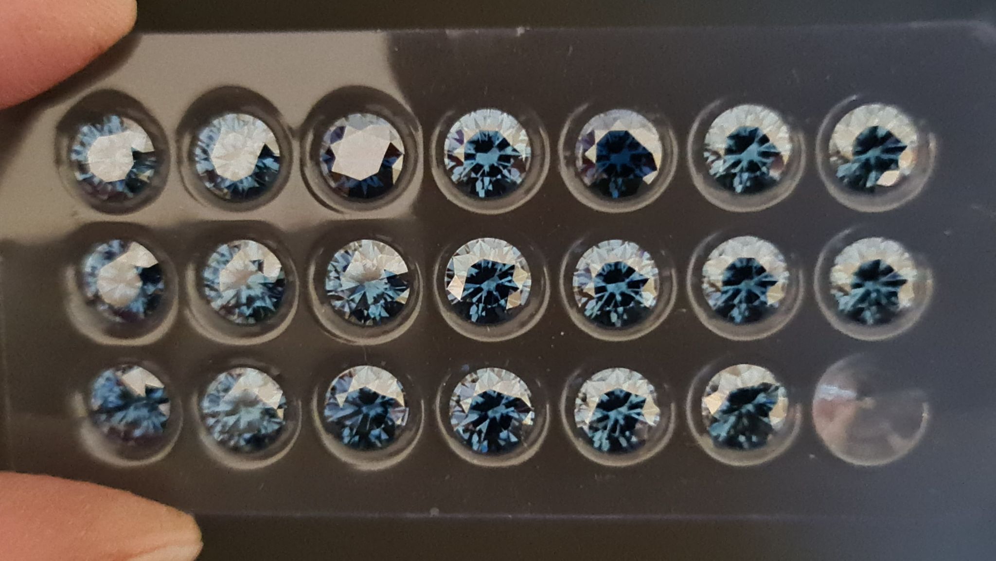6.5mm ICE BLUE moissanite facet