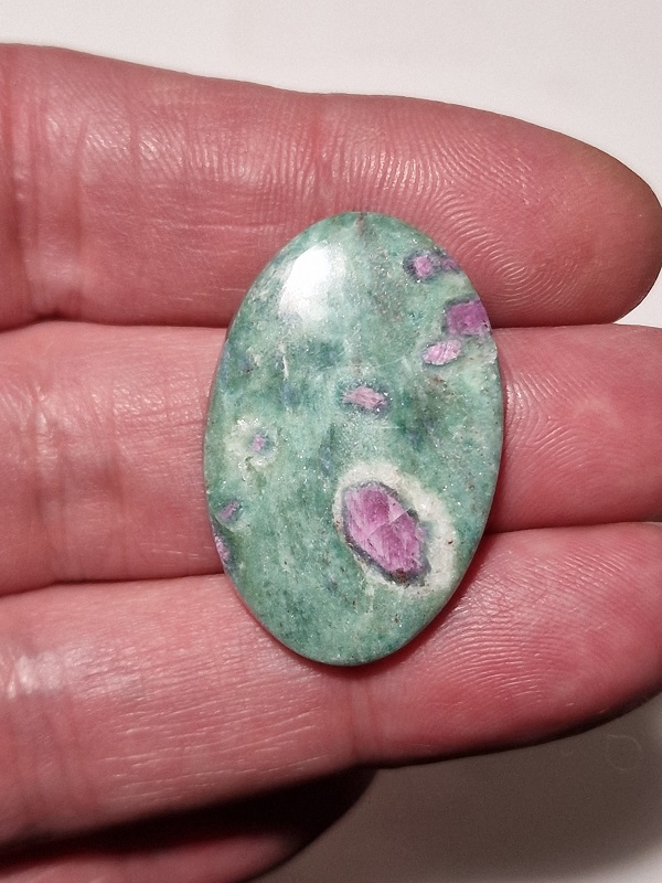 34x22mm ruby in fuchsite cabochon