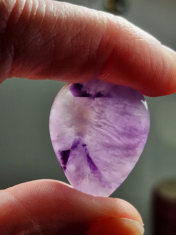 35x26mm trapiché amethyst cabochon