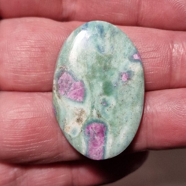 38x26mm ruby in fuchsite cabochon