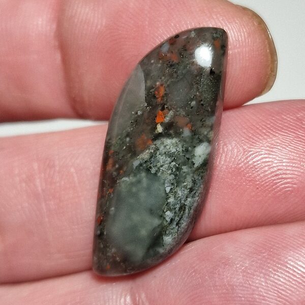 33x14mm bloodstone cabochon