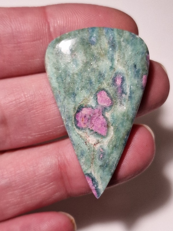 48x30mm ruby in fuchsite cabochon