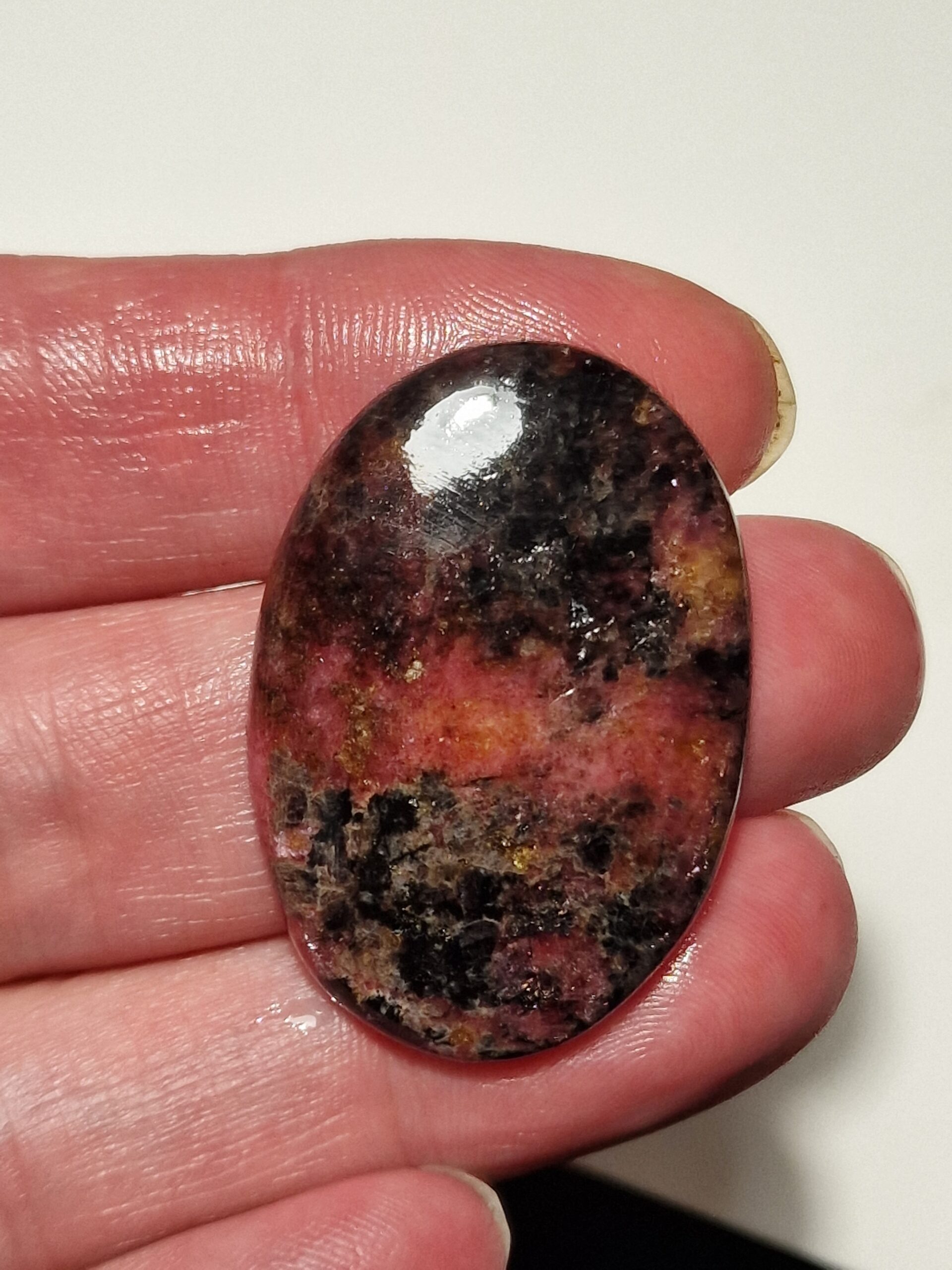 41x28mm rhodonite cabochon