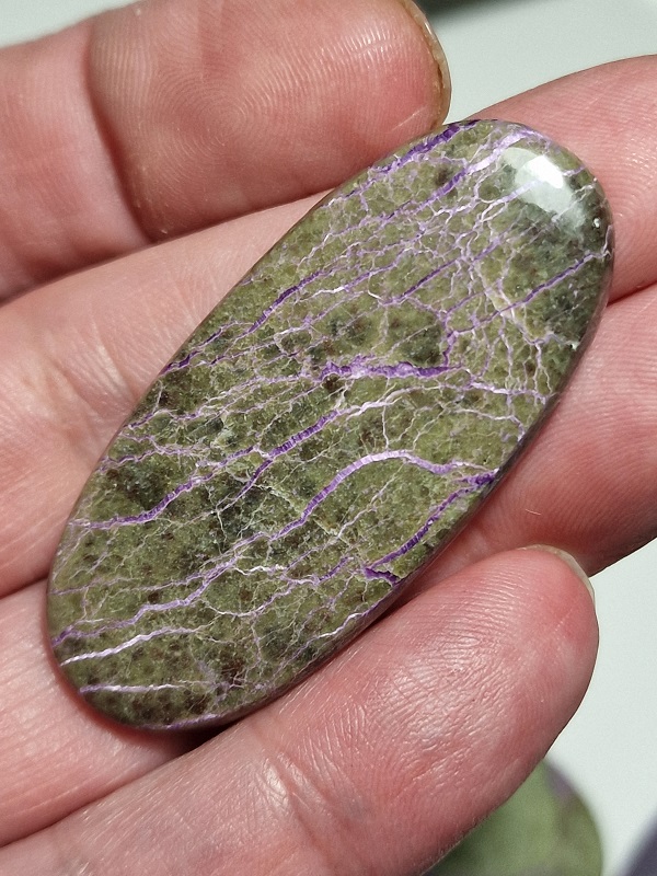 53x24mm stichtite cabochon