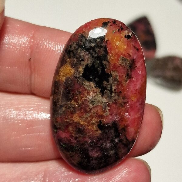 41x25mm rhodonite cabochon