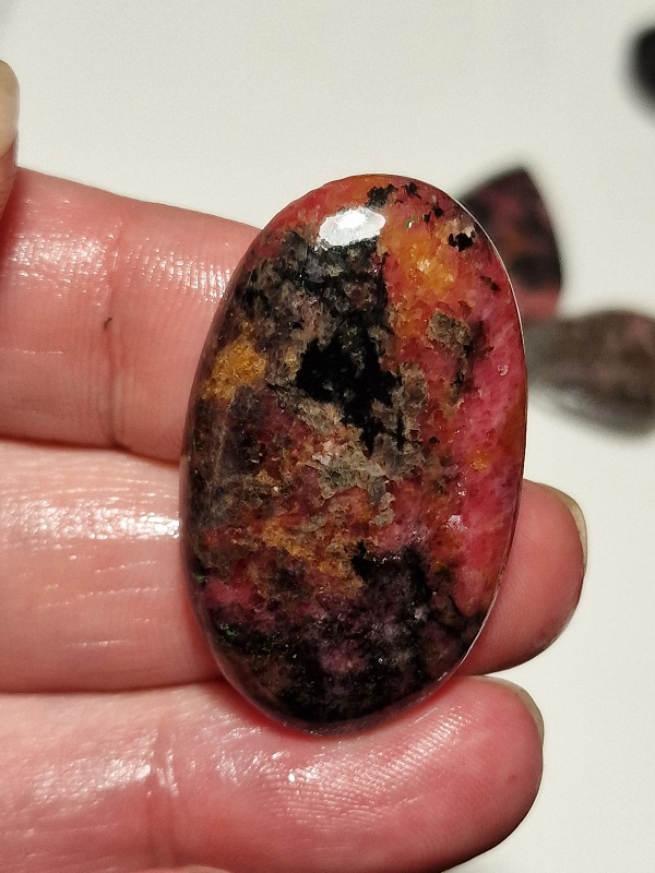 41x25mm rhodonite cabochon