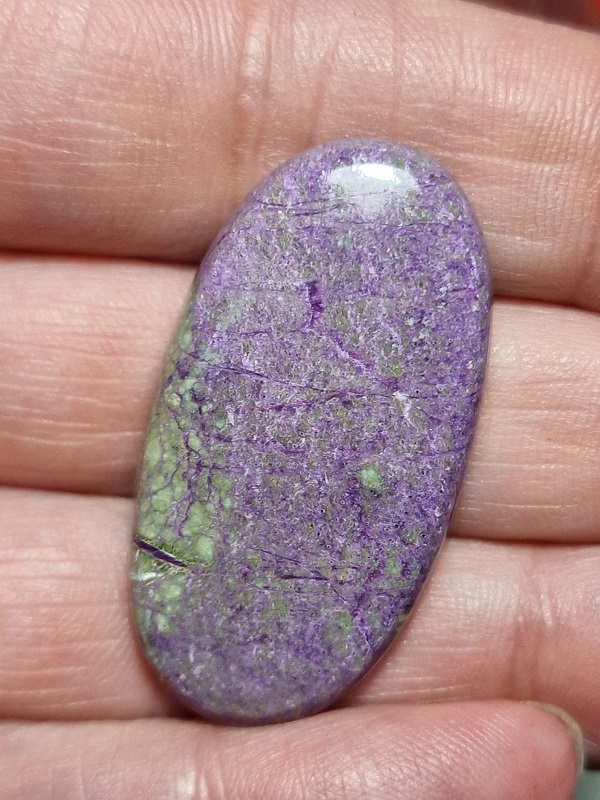 42x22mm stichtite cabochon