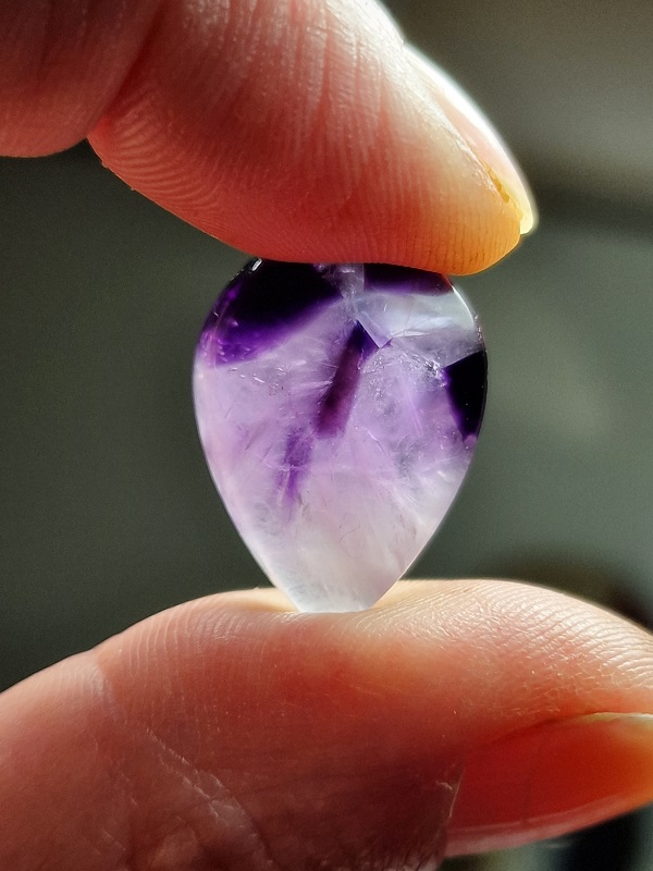 24x18mm trapiché amethyst cabochon