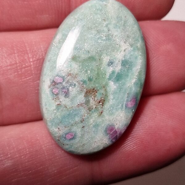 33x22mm ruby in fuchsite cabochon