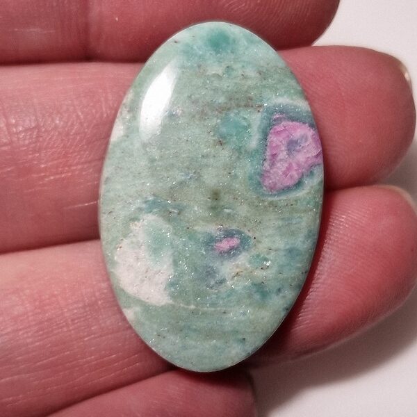 34x22mm ruby in fuchsite cabochon