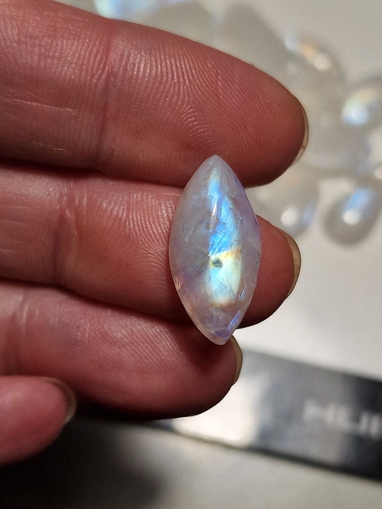 22x11mm moonstone cabochon