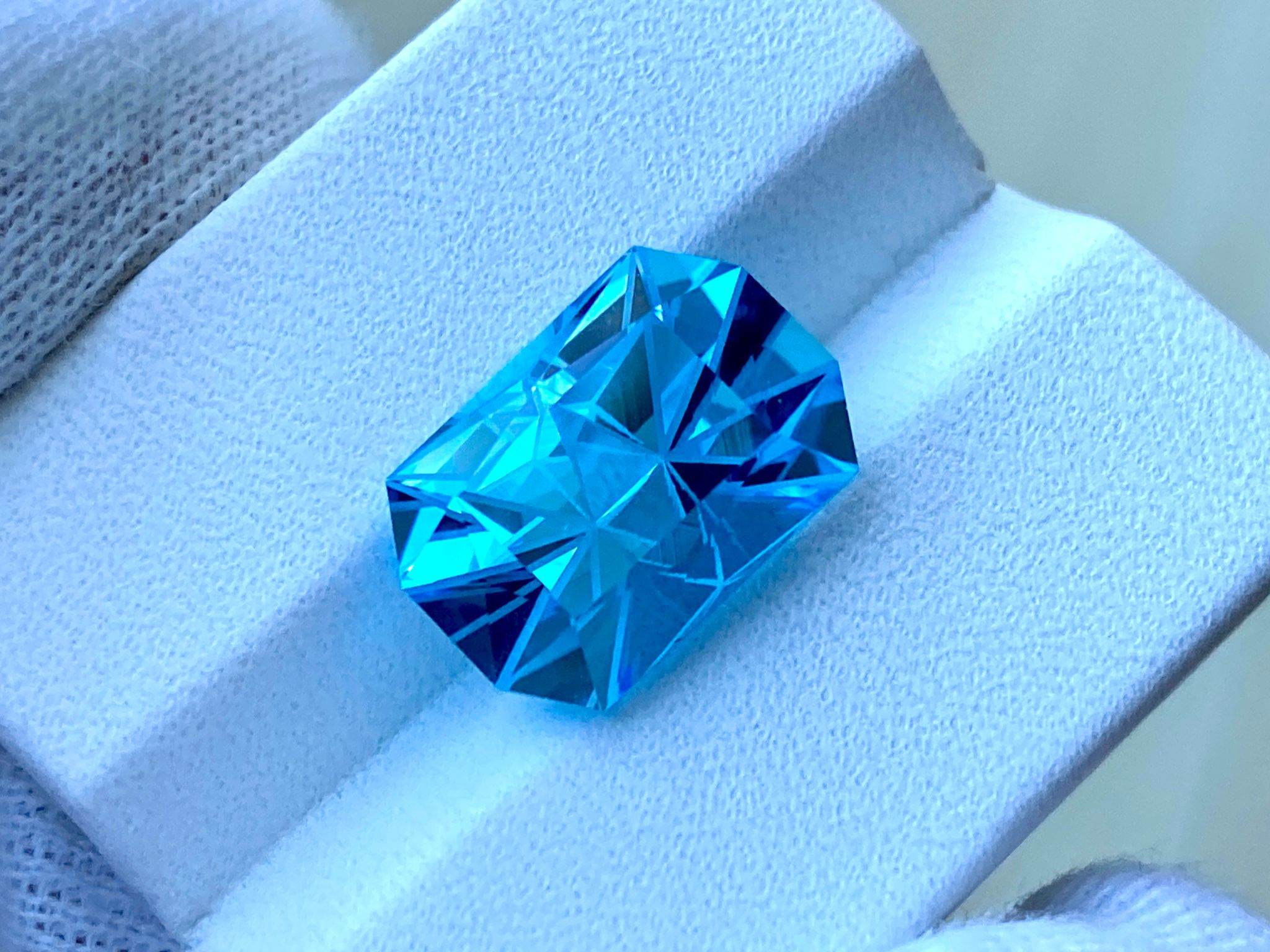 14.50x9.97x7.84mm precision-cut sky blue topaz facet - Image 2