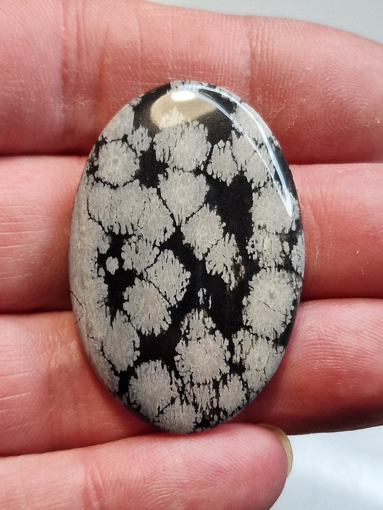 44x29mm snowflake obsidian cabochon