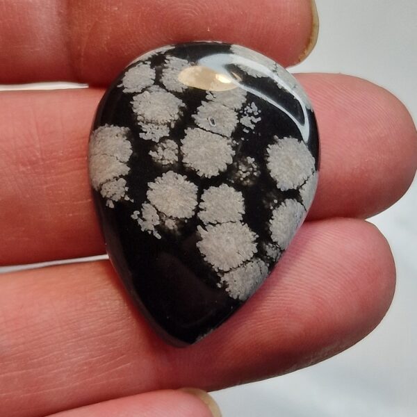 35x25mm snowflake obsidian cabochon