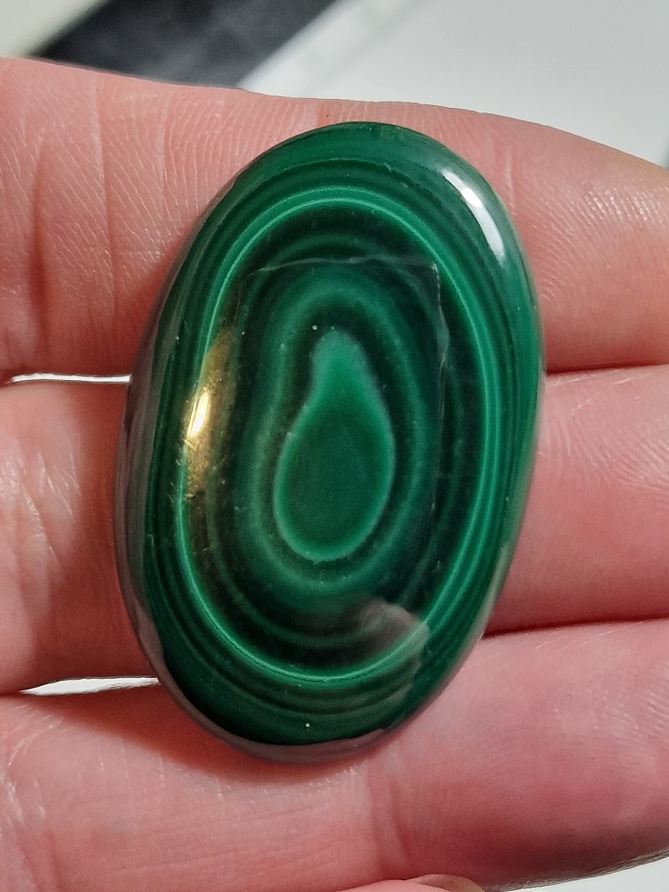 41x27mm Malachite cabochon