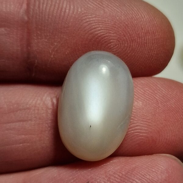 19x13mm white moonstone cabochon