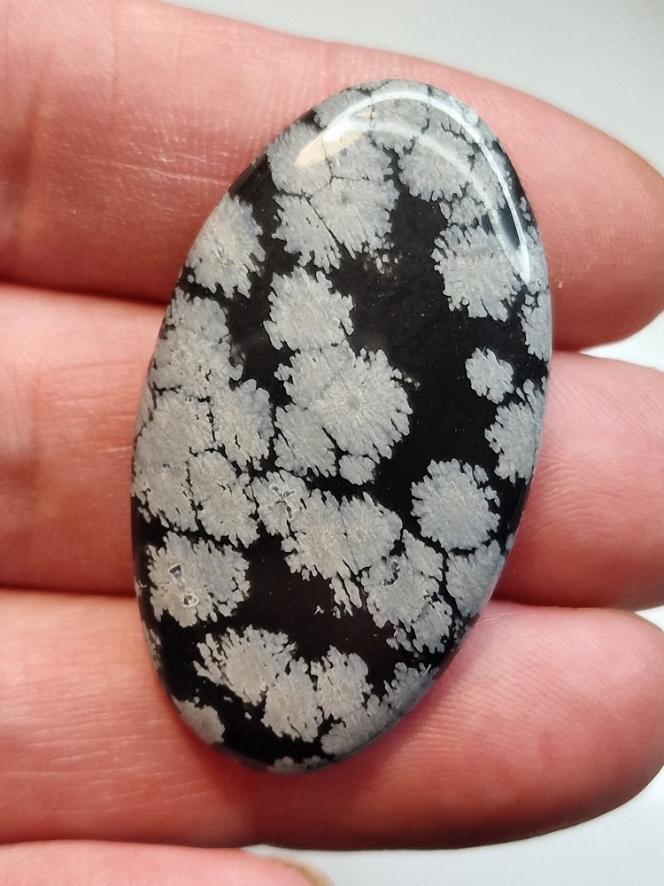 45x25mm snowflake obsidian cabochon