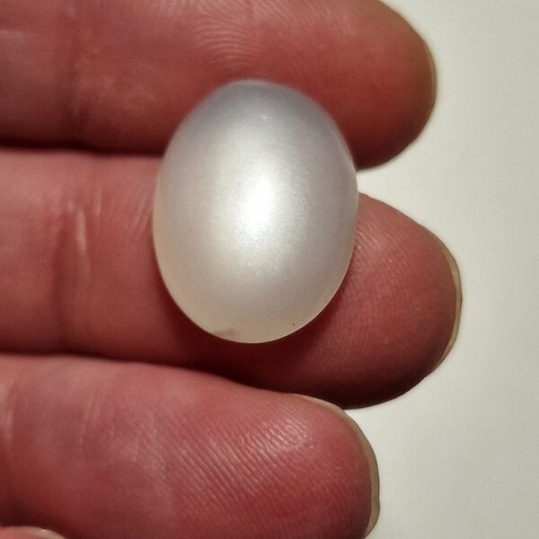 20x14mm white moonstone cabochon