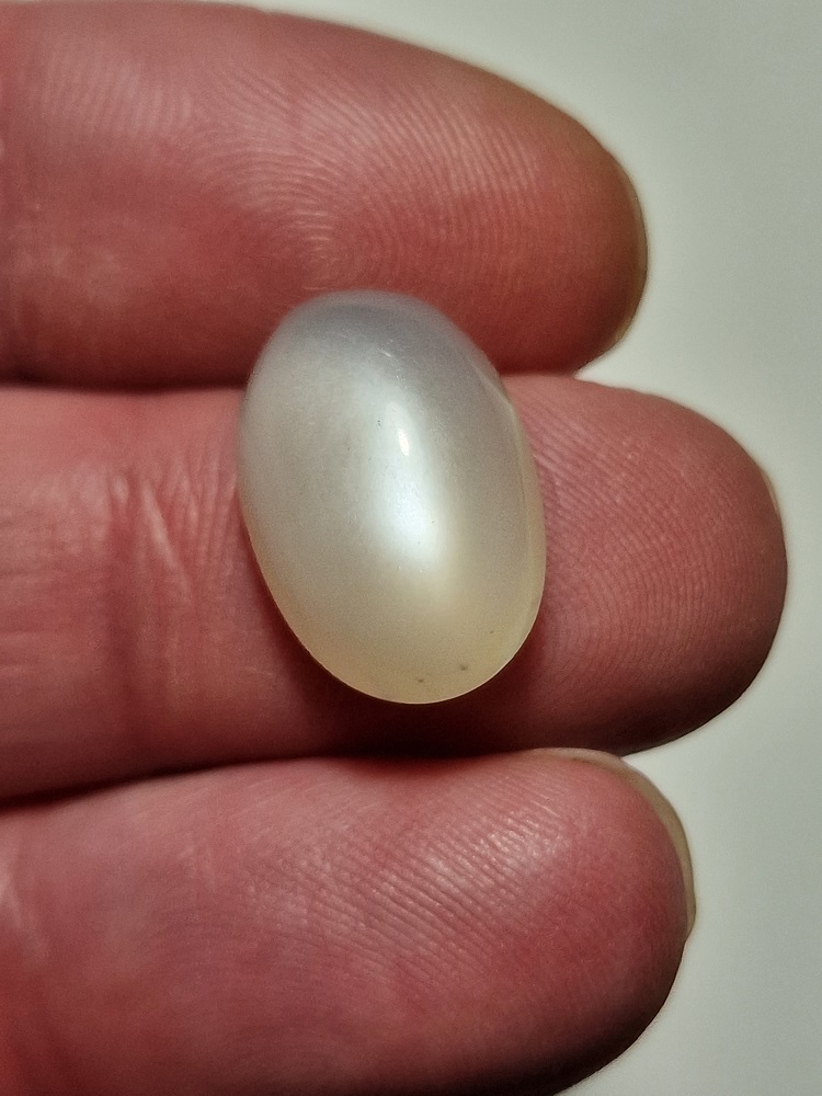 18x12mm white moonstone cabochon
