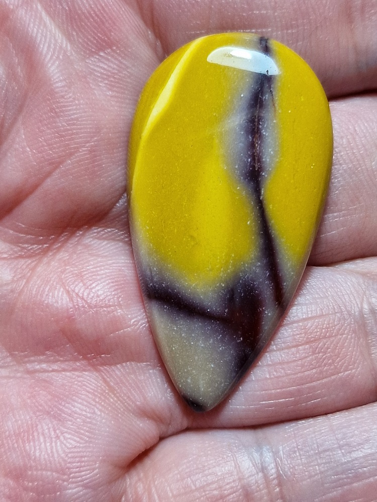 41x22mm Mookaite jasper cabochon